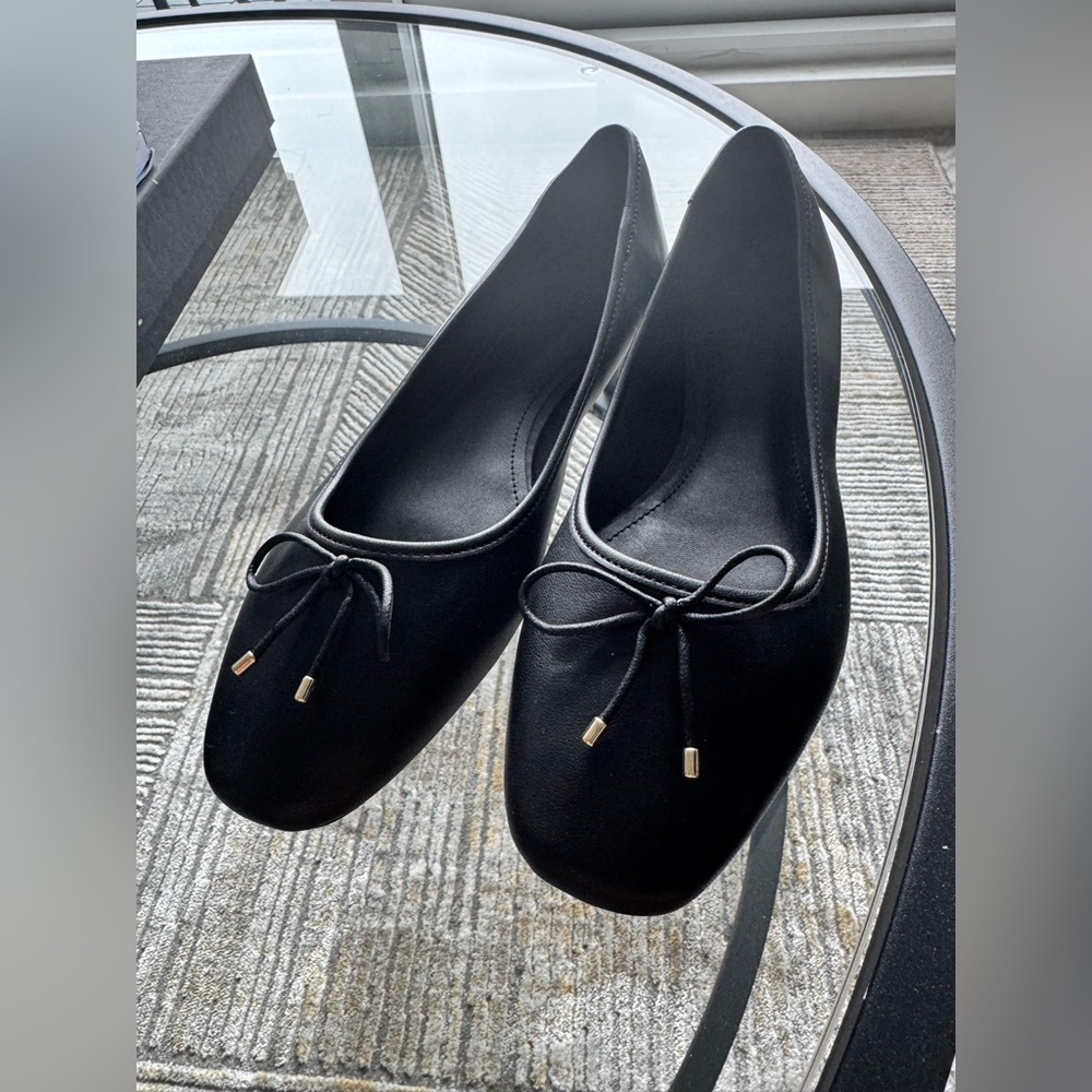 Black Leather Ballet Flats with Bow Accent, Size US 9